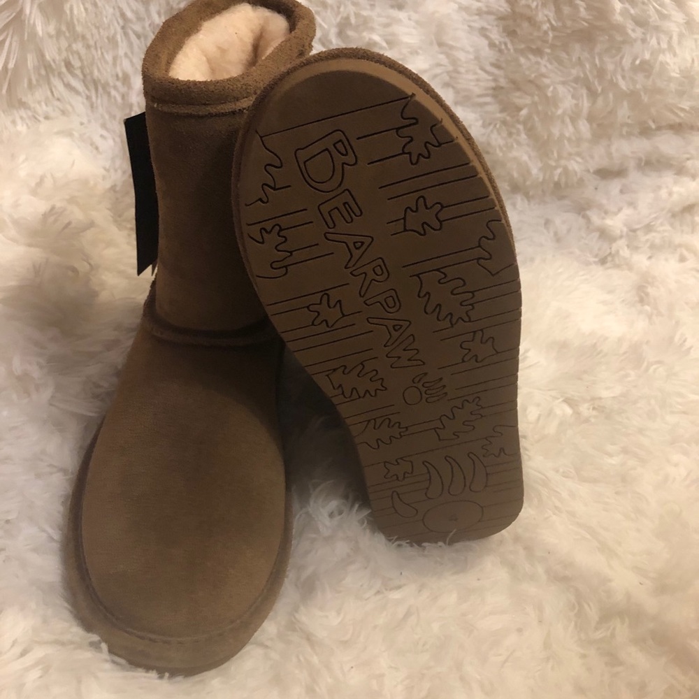 BEARPAW Kids' Eva Winter Boots size 4